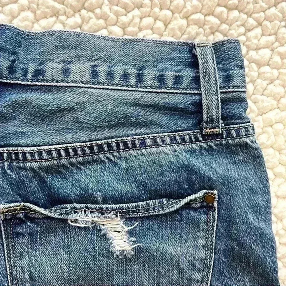 Petra 153 High Rise 100% Cotton Super Distressed Faded Mom Jean Shorts Size 7/27 - Picture 7 of 13